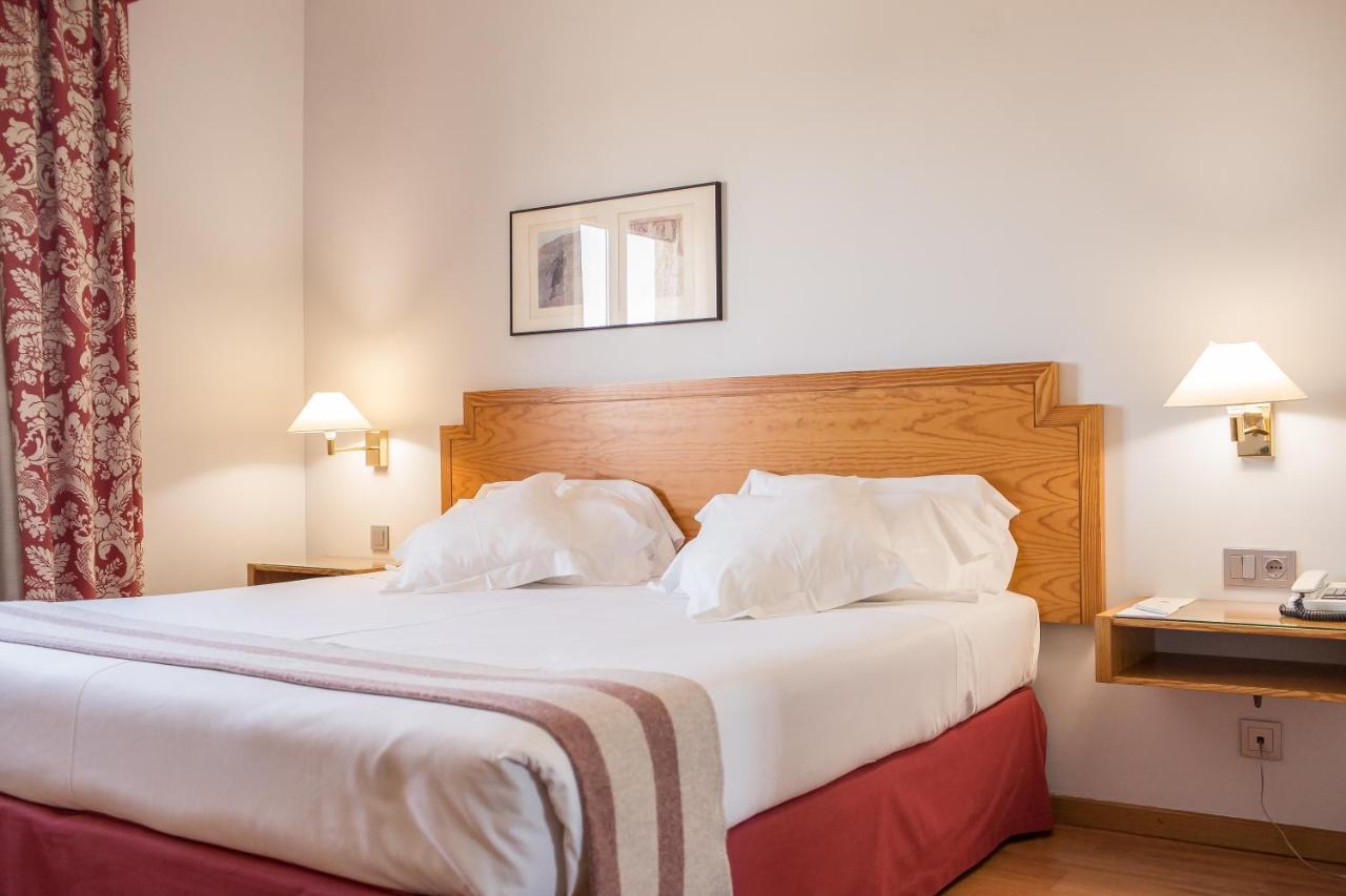 Hotel Vegas Altas Don Benito Εξωτερικό φωτογραφία