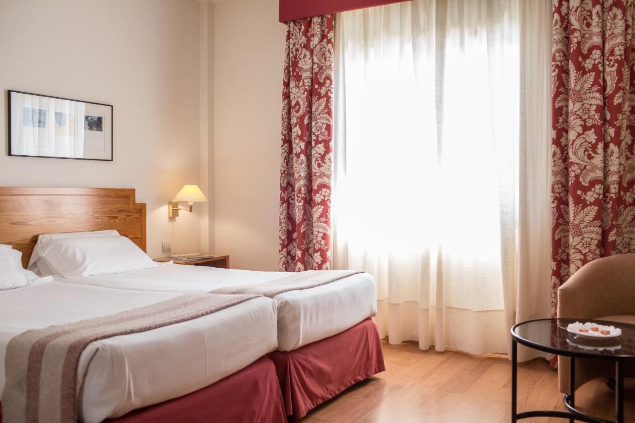 Hotel Vegas Altas Don Benito Εξωτερικό φωτογραφία